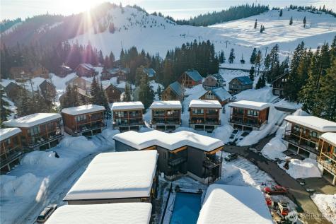 101 Pass Life Way Snoqualmie Pass WA 98068