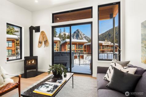 101 Pass Life Way Snoqualmie Pass WA 98068