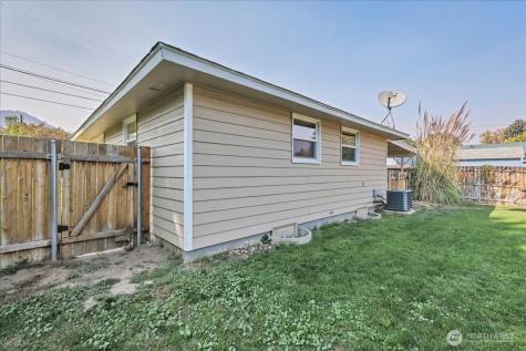 509 Redwood Street Wenatchee WA 98801