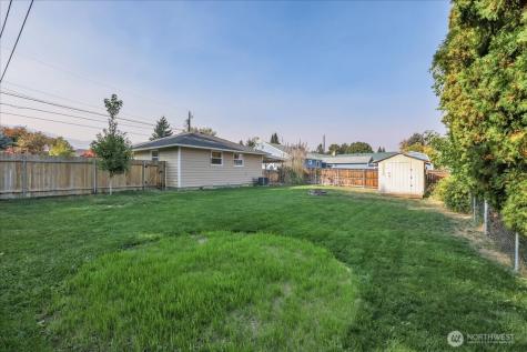 509 Redwood Street Wenatchee WA 98801