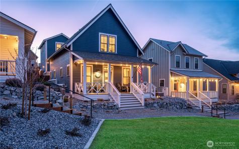 523 Mackinaw Lane Chelan WA 98816