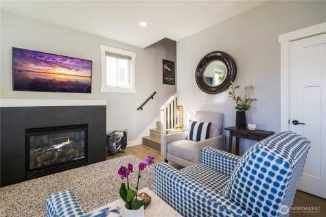 523 Mackinaw Lane Chelan WA 98816