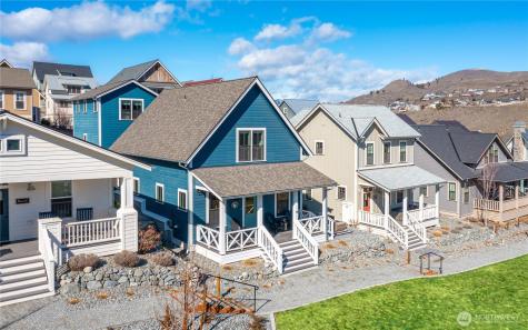 523 Mackinaw Lane Chelan WA 98816