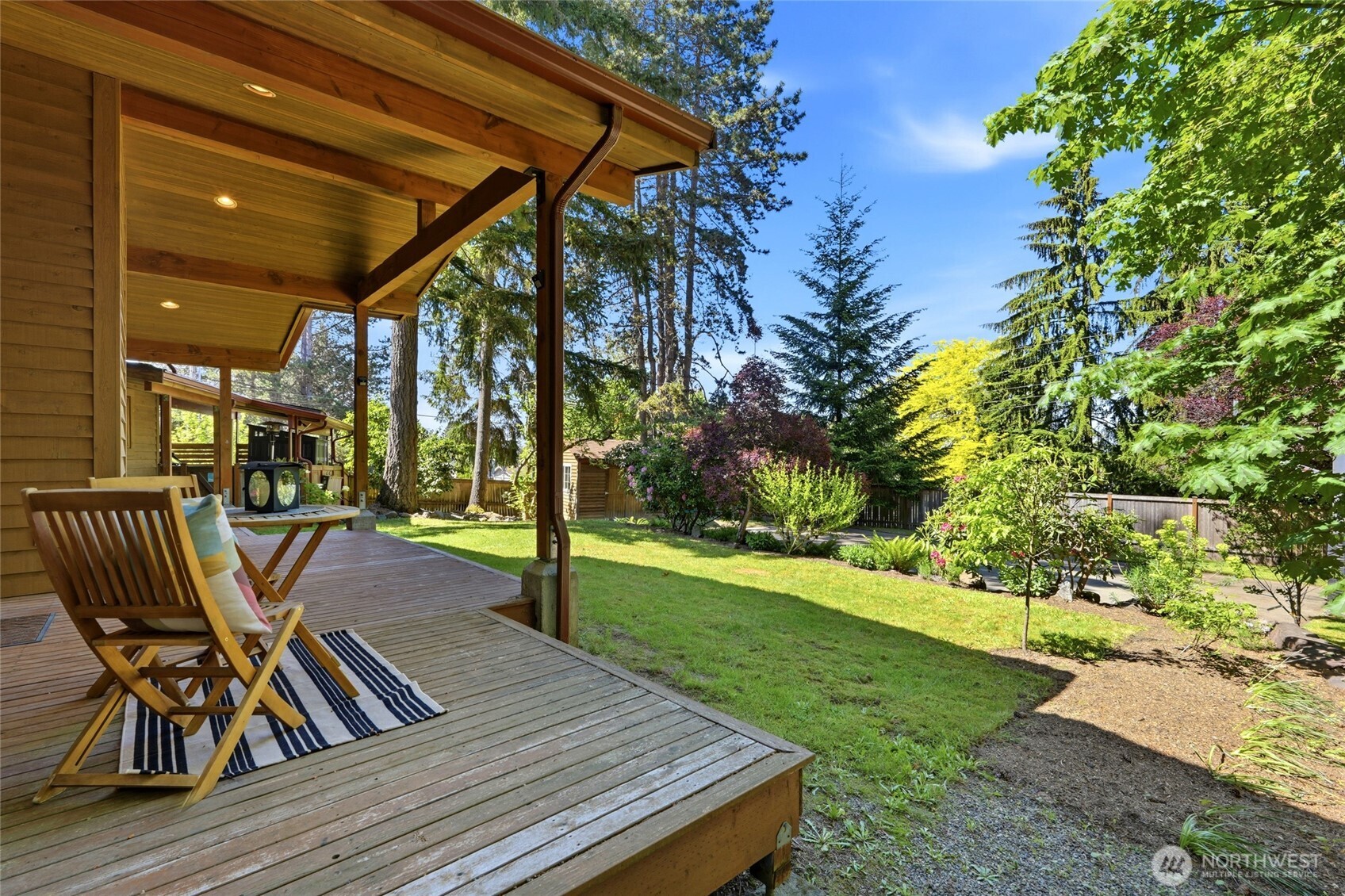 19946 47th Avenue NE Lake Forest Park WA 98155