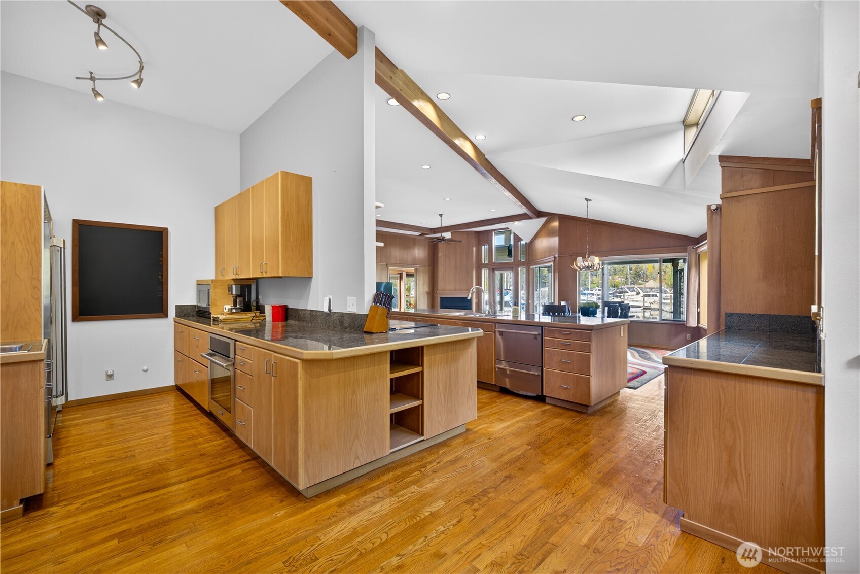 867 Kalispell Drive La Conner WA 98257