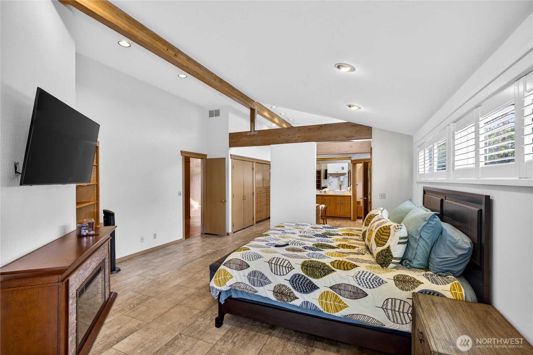 867 Kalispell Drive La Conner WA 98257