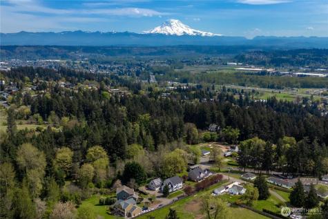 4715 116th Avenue E Edgewood WA 98372