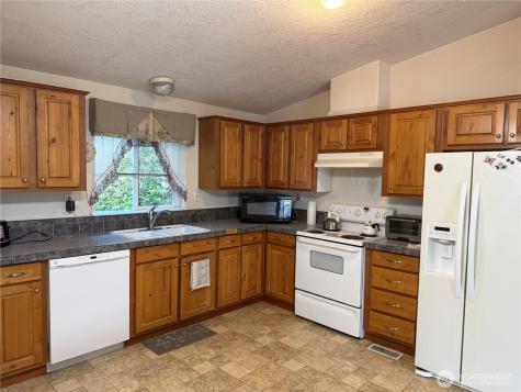 1410 304th Place Ocean Park WA 98640