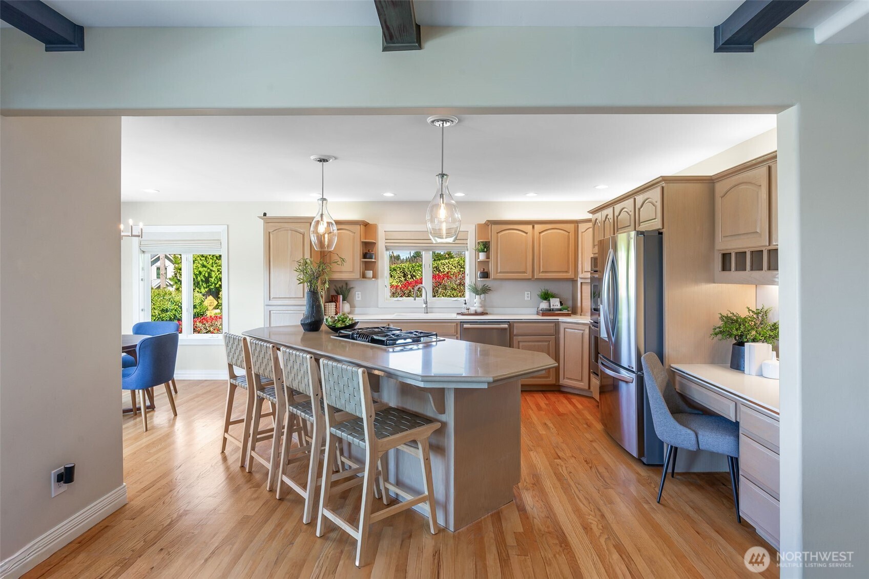 4550 49th Avenue NE Seattle WA 98105