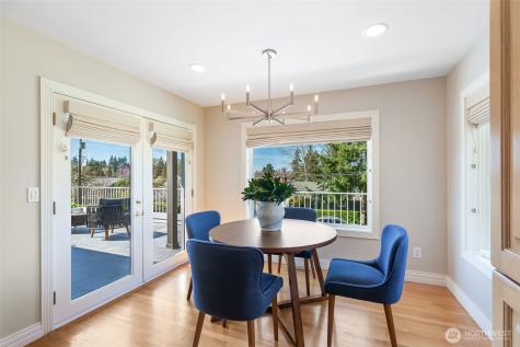 4550 49th Avenue NE Seattle WA 98105
