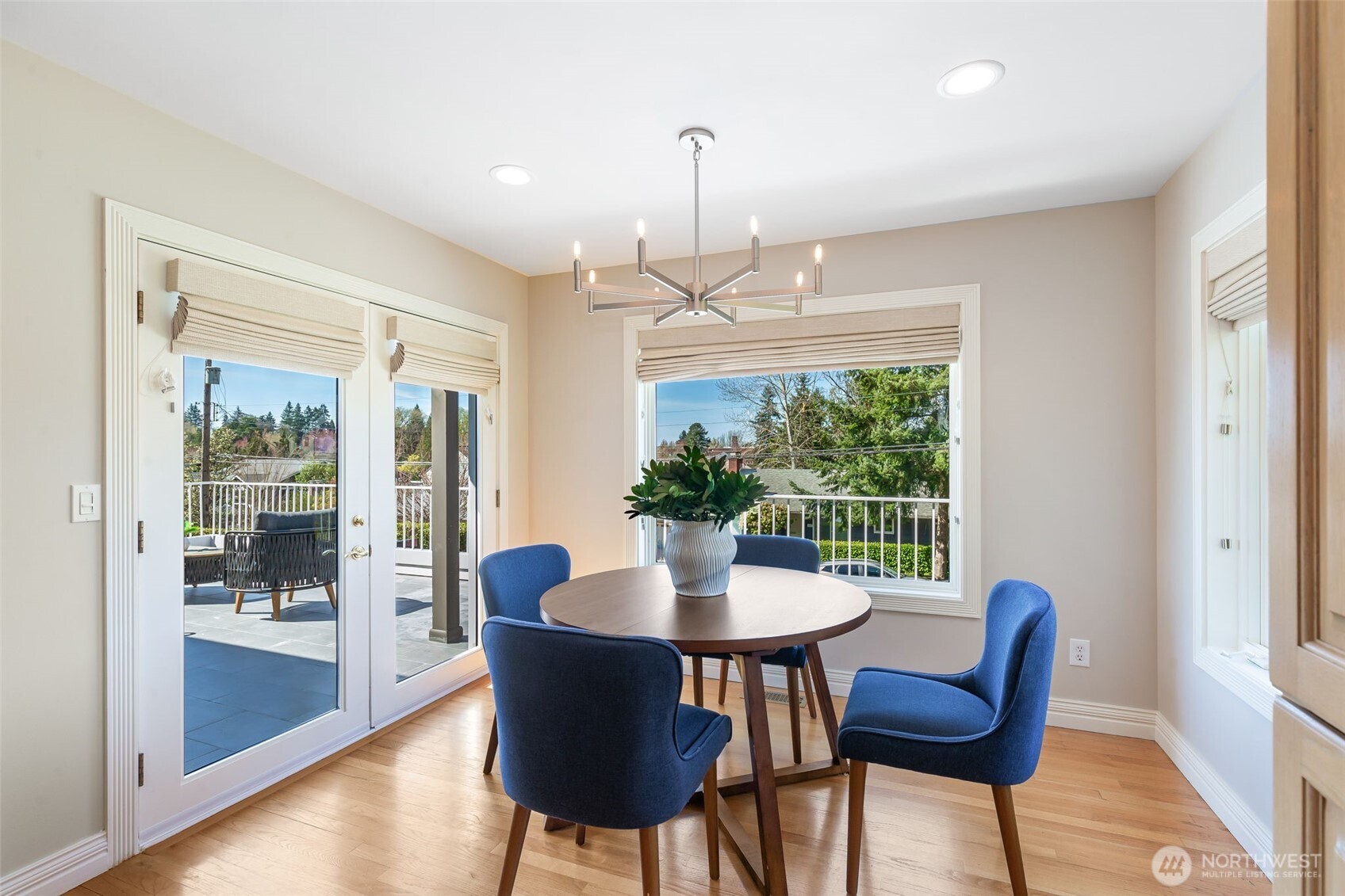 4550 49th Avenue NE Seattle WA 98105
