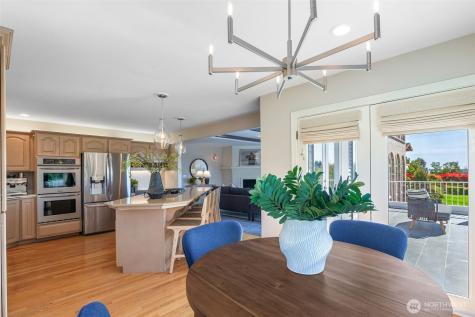 4550 49th Avenue NE Seattle WA 98105