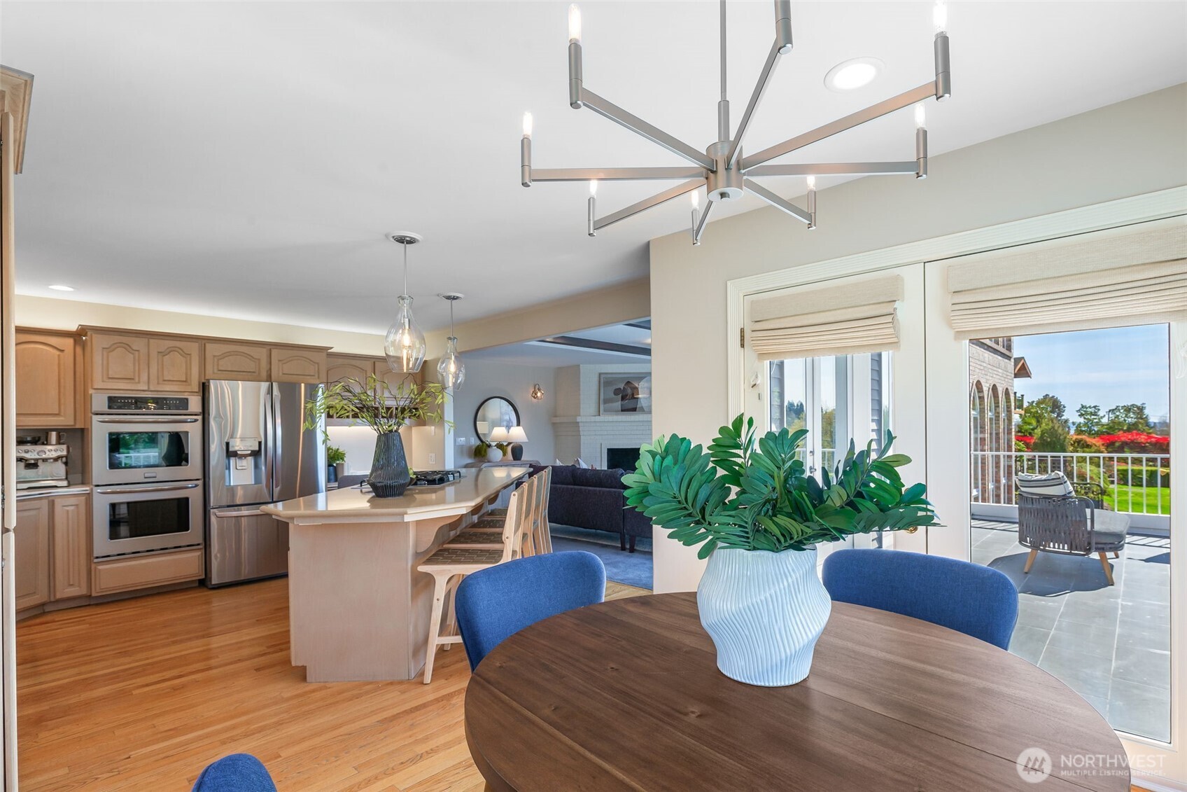 4550 49th Avenue NE Seattle WA 98105