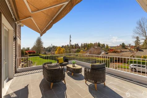 4550 49th Avenue NE Seattle WA 98105