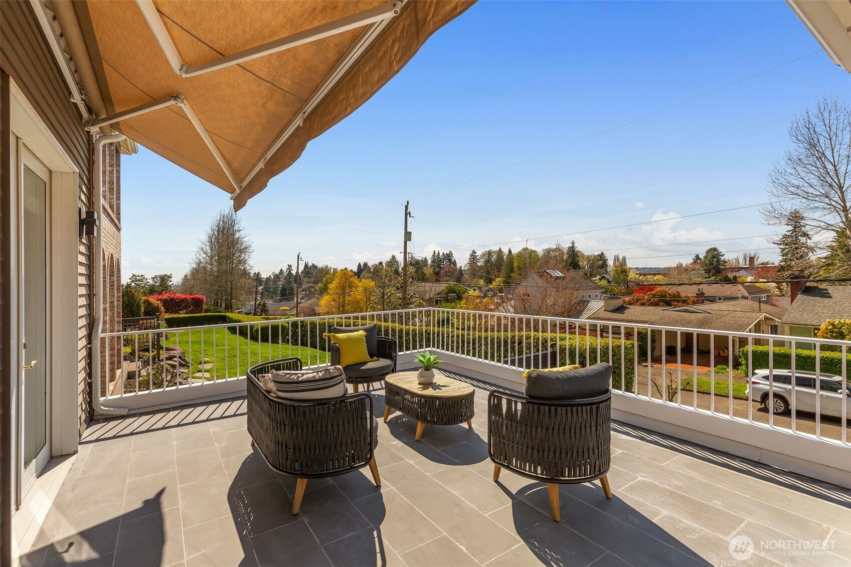 4550 49th Avenue NE Seattle WA 98105
