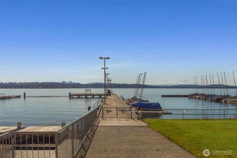 4550 49th Avenue NE Seattle WA 98105