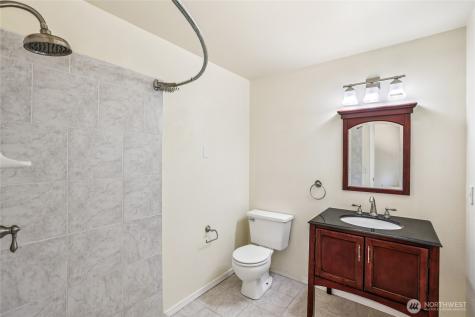 850 Dugualla Road Oak Harbor WA 98277