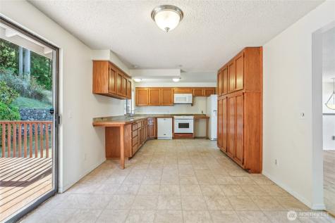 850 Dugualla Road Oak Harbor WA 98277