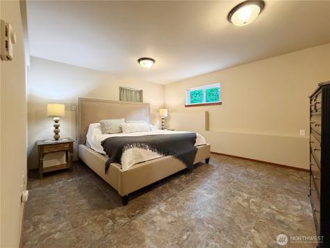 97 B Port Gardner Drive Hat Island WA 98206