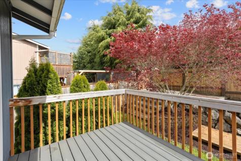 5515 78th Avenue NE Marysville WA 98270