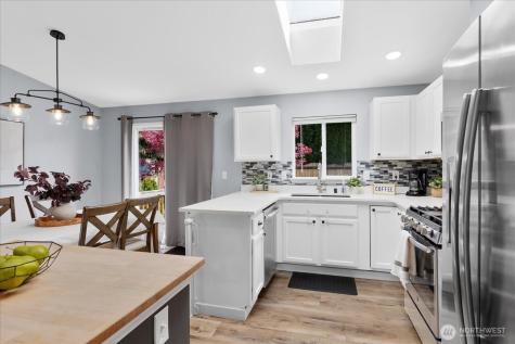 5515 78th Avenue NE Marysville WA 98270