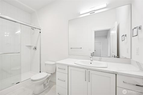 19515 81st Place NE Kenmore WA 98028