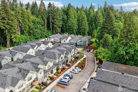 13715 NW 7th Place Vancouver WA 98685