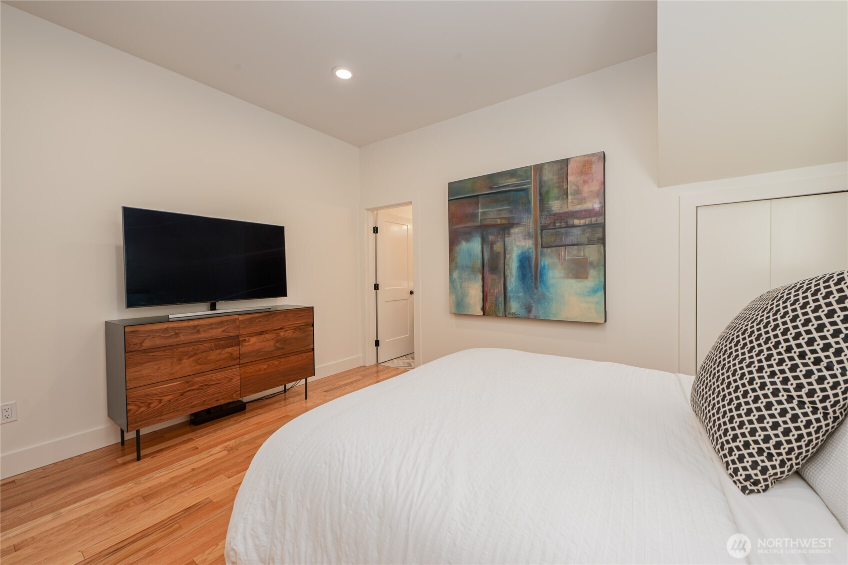 351 17th Avenue E Seattle WA 98112