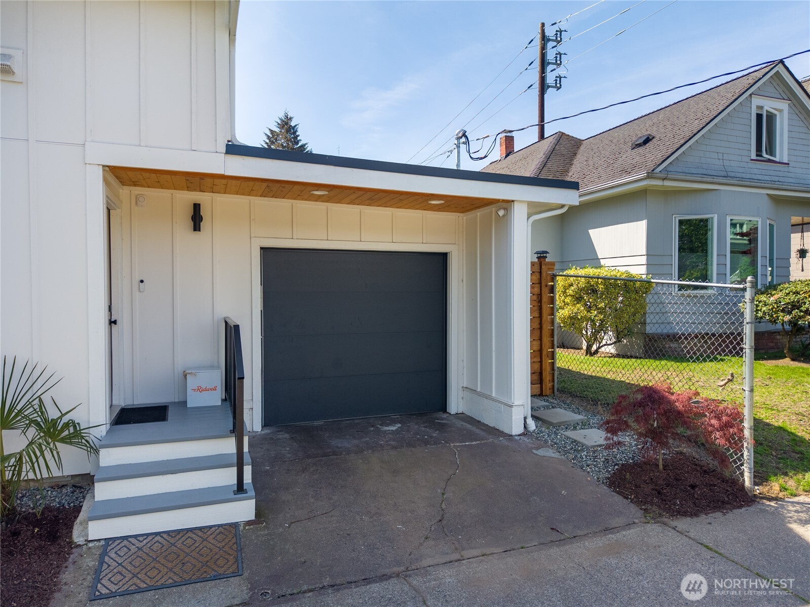 351 17th Avenue E Seattle WA 98112