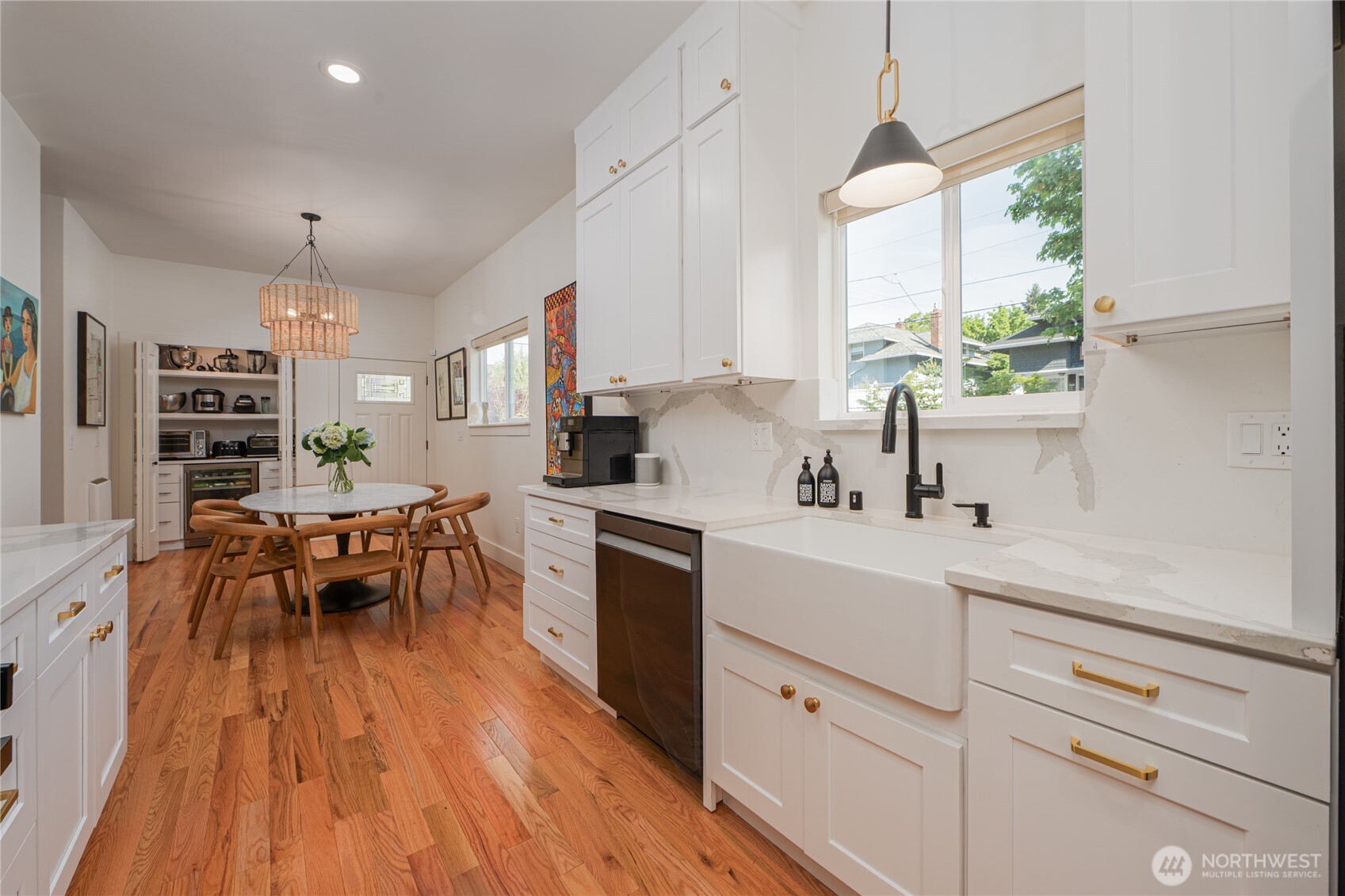 351 17th Avenue E Seattle WA 98112