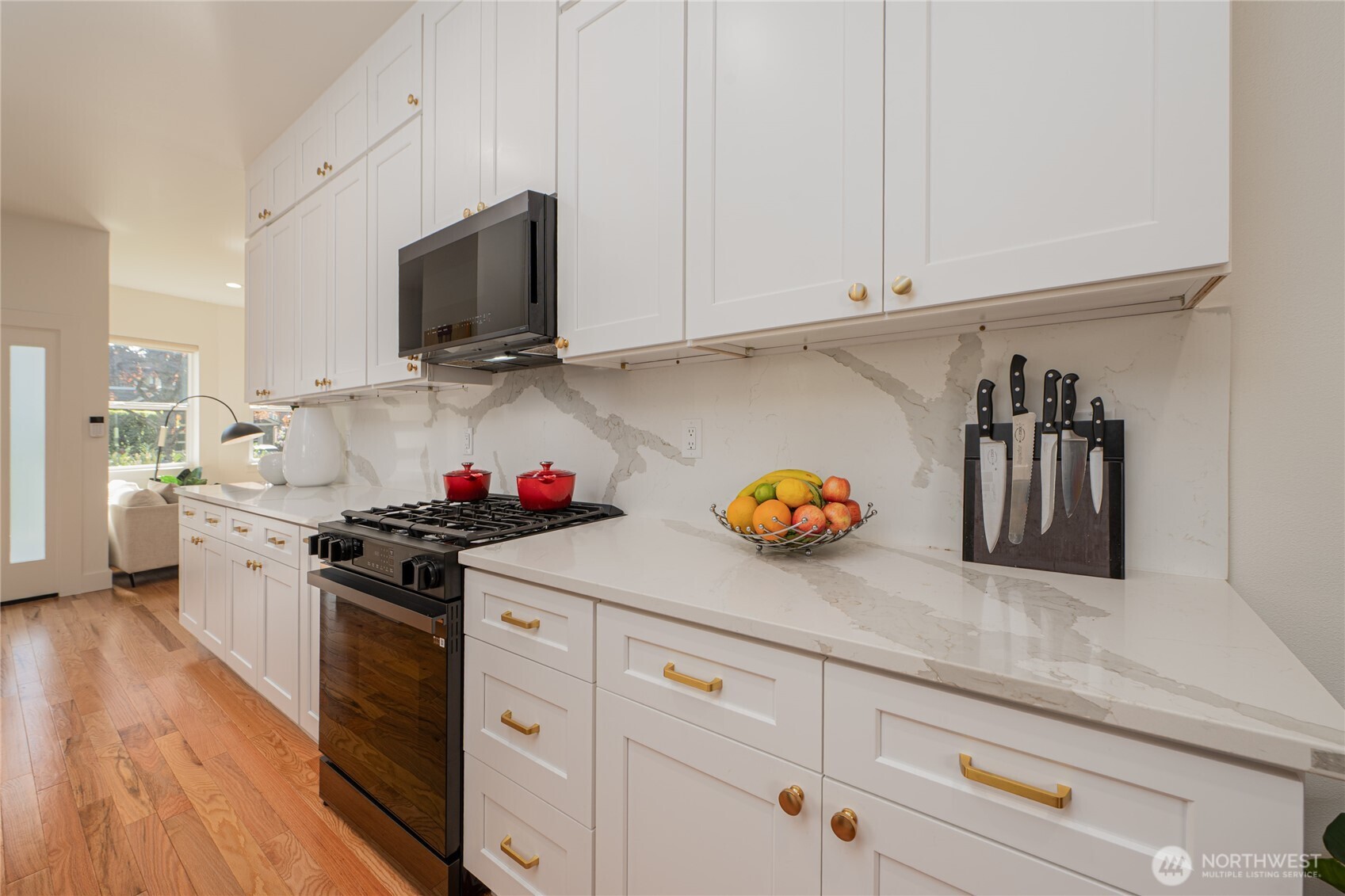 351 17th Avenue E Seattle WA 98112