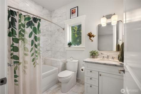 6783 NE Bergman Road Bainbridge Island WA 98110
