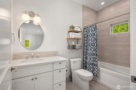 6783 NE Bergman Road Bainbridge Island WA 98110
