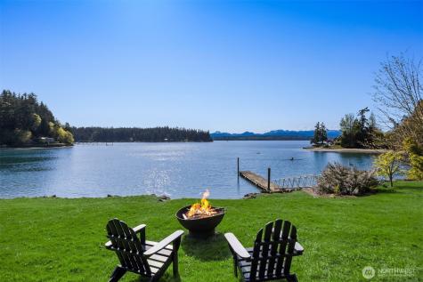 6783 NE Bergman Road Bainbridge Island WA 98110