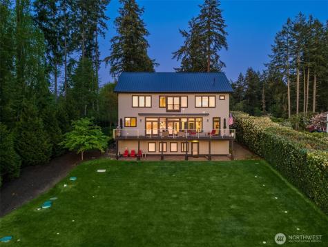6783 NE Bergman Road Bainbridge Island WA 98110