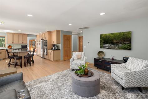 21641 SE 249th Street Maple Valley WA 98038