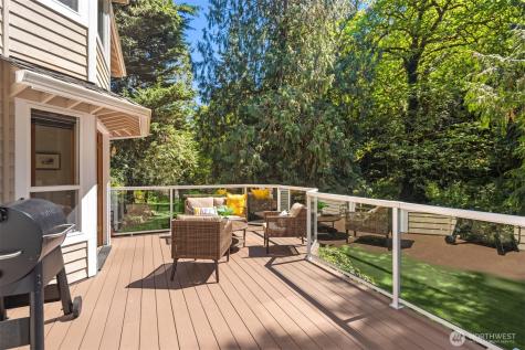 21641 SE 249th Street Maple Valley WA 98038