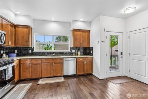 2460 NE Park Drive Issaquah WA 98028