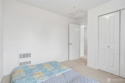 2460 NE Park Drive Issaquah WA 98028