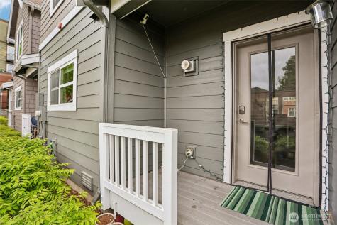 2460 NE Park Drive Issaquah WA 98028
