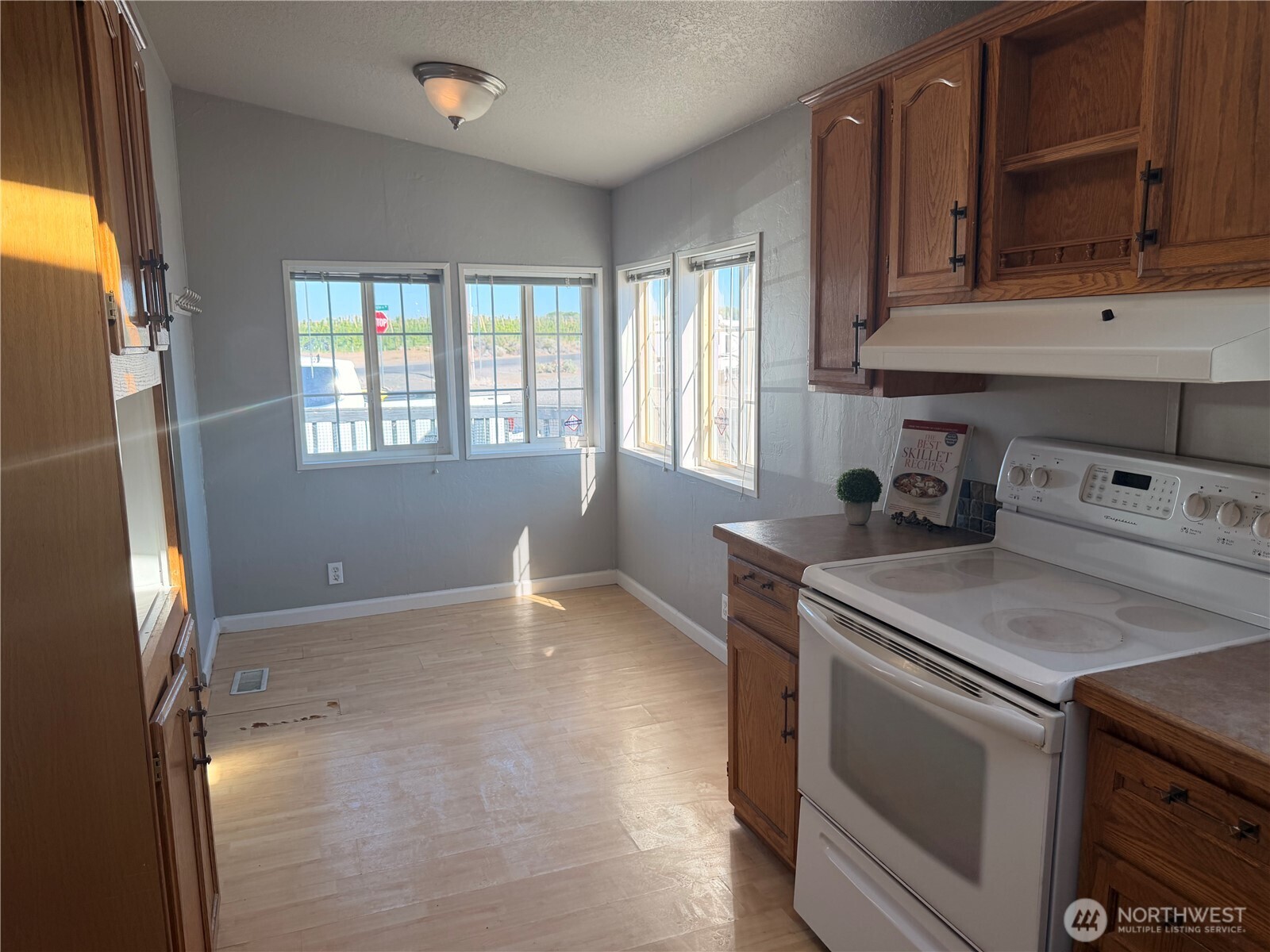 612 Orchard Drive SW Mattawa WA 99349