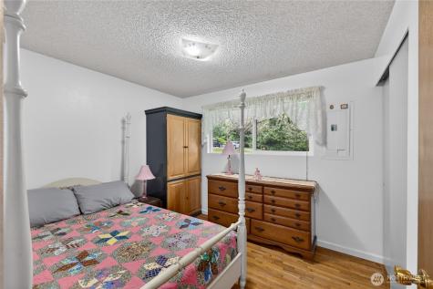 1300 Woodland Drive Mount Vernon WA 98274