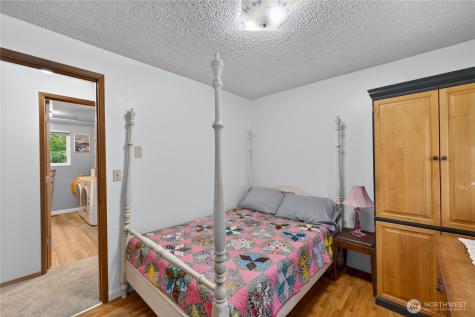 1300 Woodland Drive Mount Vernon WA 98274