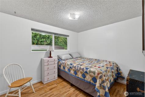 1300 Woodland Drive Mount Vernon WA 98274