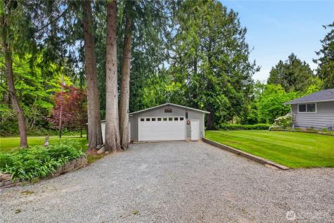 1300 Woodland Drive Mount Vernon WA 98274