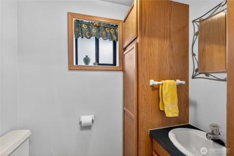 1300 Woodland Drive Mount Vernon WA 98274