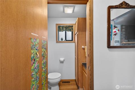 1300 Woodland Drive Mount Vernon WA 98274