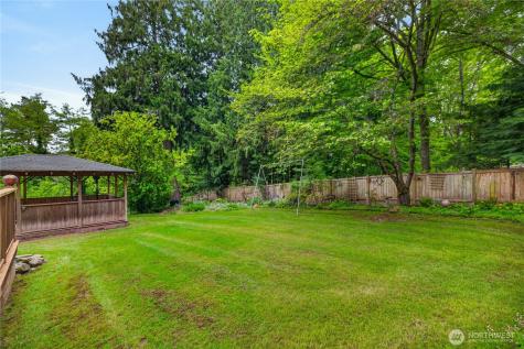 1300 Woodland Drive Mount Vernon WA 98274