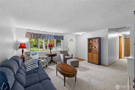 1300 Woodland Drive Mount Vernon WA 98274