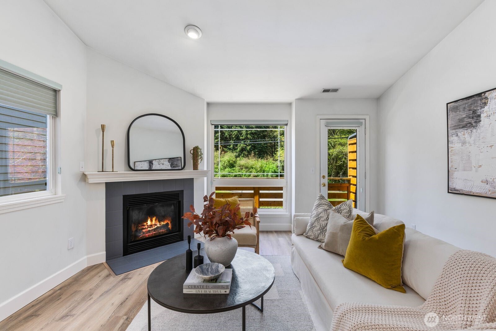 4206 36th Avenue W Seattle WA 98199
